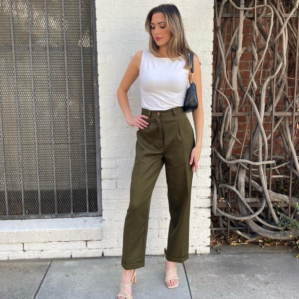 Vintage retro Olive green high-waisted straight-leg trousers sz 25